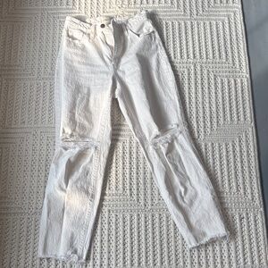 Universal Thread Cream Distressed Jeans